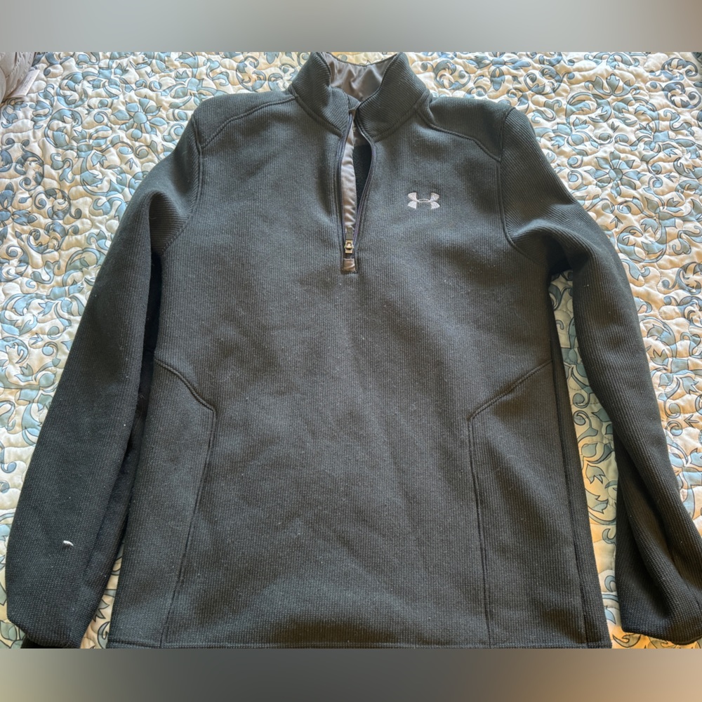Men half zip